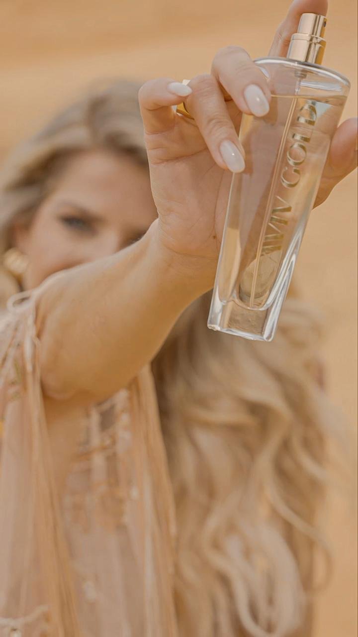 BlessYou é mais que uma linha de fragrâncias — é um convite para se reconectar com sua essência e celebrar a beleza do recomeço.